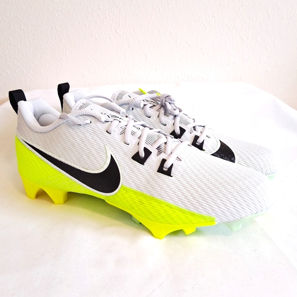 Nike Vapor Edge Speed 360 2 Platinum Volt Football Cleats